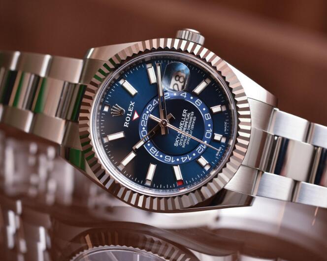 Sky-Dweller is now the most complicated collection of Rolex.